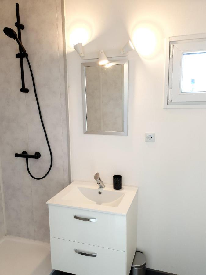 Beau Logement Avec Terrasse, Jacuzzi Et Terrain De Petanque Privatif A 5 Minutes De La Plage Audenge Ngoại thất bức ảnh